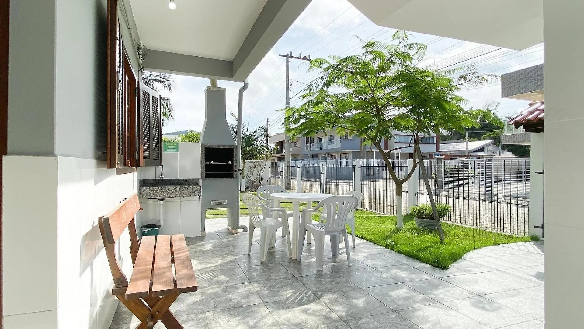 Residencial Verdes Mares Bombinhas 0*,